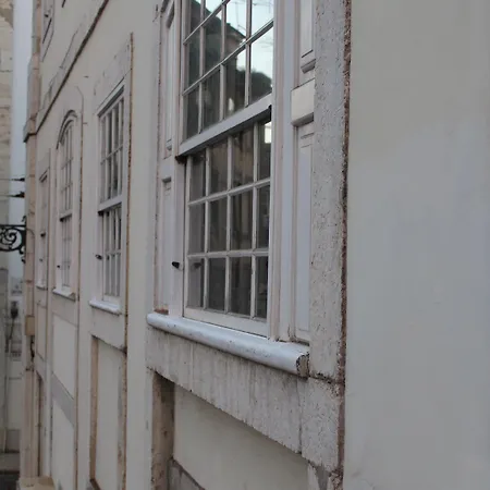 Largo Da Se - Horigem Лиссабон