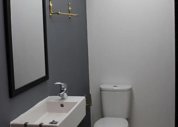 Pensión Largo Da Sé - Horigem Lisboa